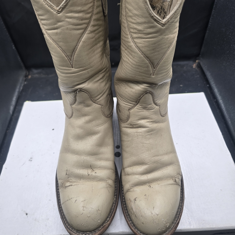 Tony Lama Beige Leather Cowboy Boots